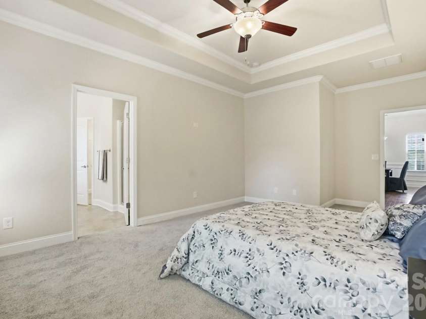 6144 Silver Chime Way, Huntersville, NC 28078.  MLS# CAR4379703, YatesRealty ID 22751. Primary View
