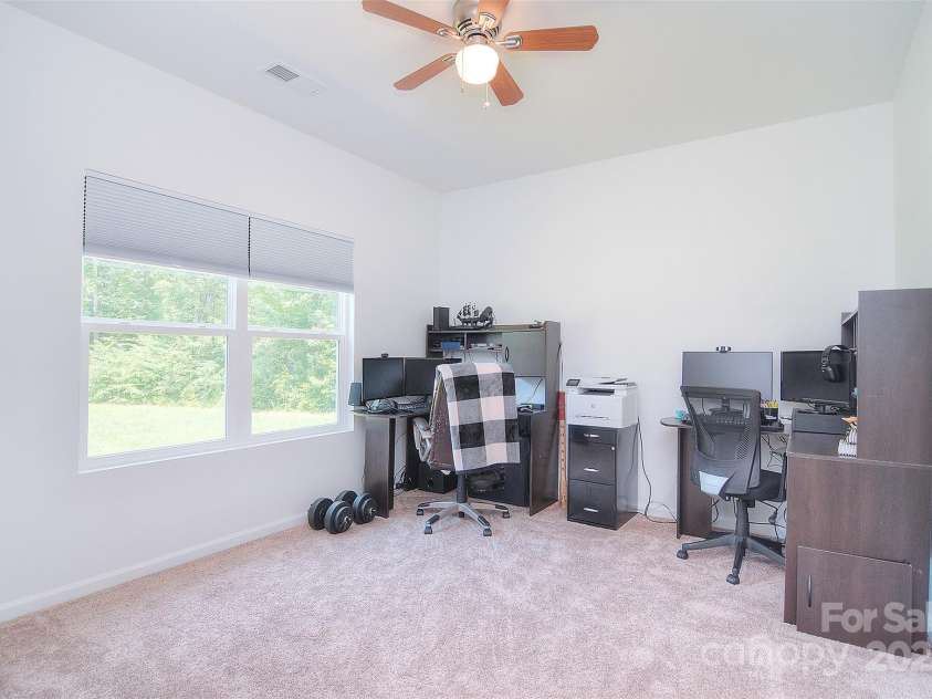 2318 Riverside Drive, Lexington, NC 27292.  MLS# CAR4270284, YatesRealty ID 22752. 