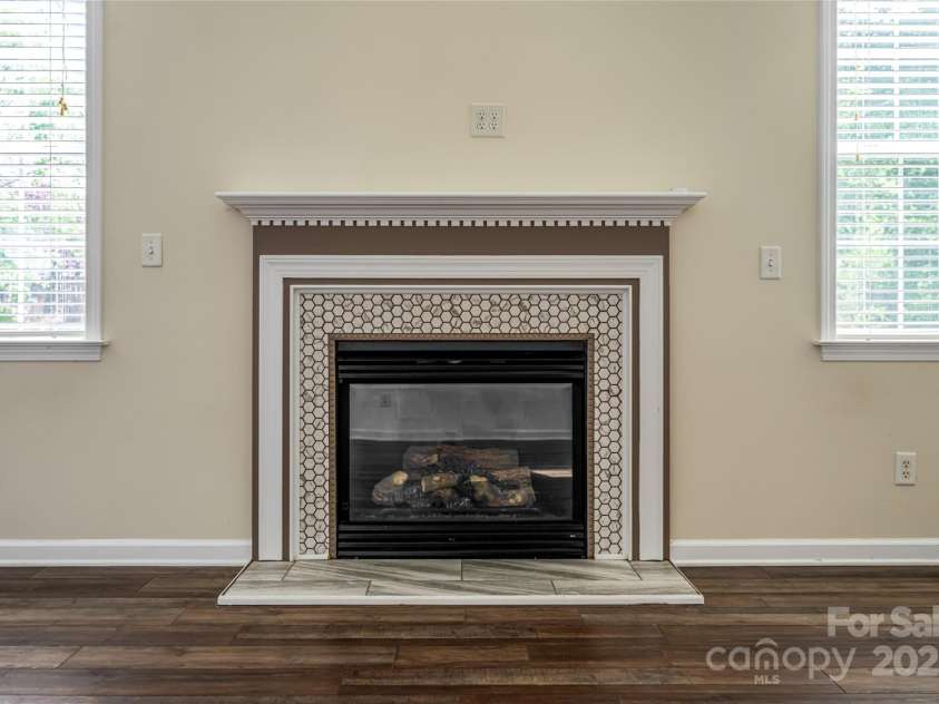 89 Woodfern Road, Fletcher, NC 28732.  MLS# CAR4271287, YatesRealty ID 22753. 