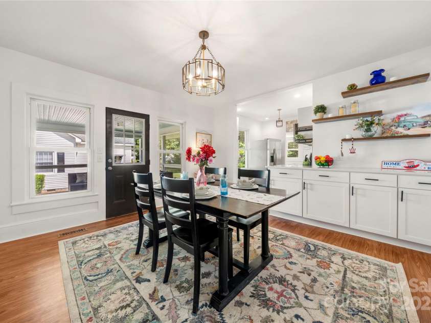 124 Marion Street, Clover, SC 29710.  MLS# CAR4270324, YatesRealty ID 22754. 