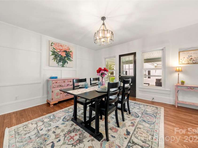 124 Marion Street, Clover, SC 29710.  MLS# CAR4270324, YatesRealty ID 22754. 