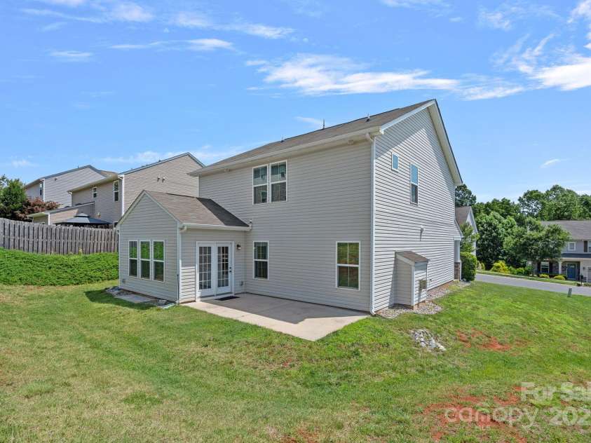 321 Almora Loop, Mooresville, NC 28115.  MLS# CAR4269481, YatesRealty ID 22755. 
