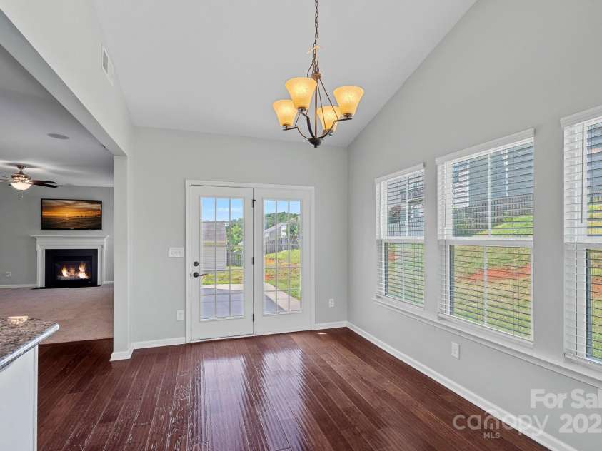 321 Almora Loop, Mooresville, NC 28115.  MLS# CAR4269481, YatesRealty ID 22755. Walk out to the oversized patio