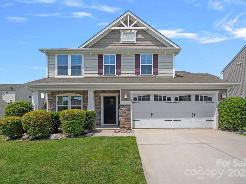 321 Almora Loop, Mooresville, NC 28115.  MLS# CAR4269481, YatesRealty ID 22755. Welcome home!