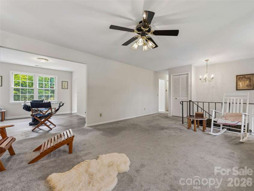 208 Applecross Lane, Hendersonville, NC 28791.  MLS# CAR4381459, YatesRealty ID 22756. 