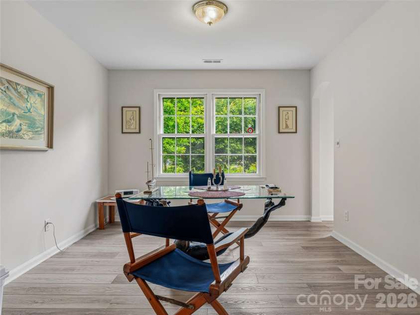 208 Applecross Lane, Hendersonville, NC 28791.  MLS# CAR4381459, YatesRealty ID 22756. 
