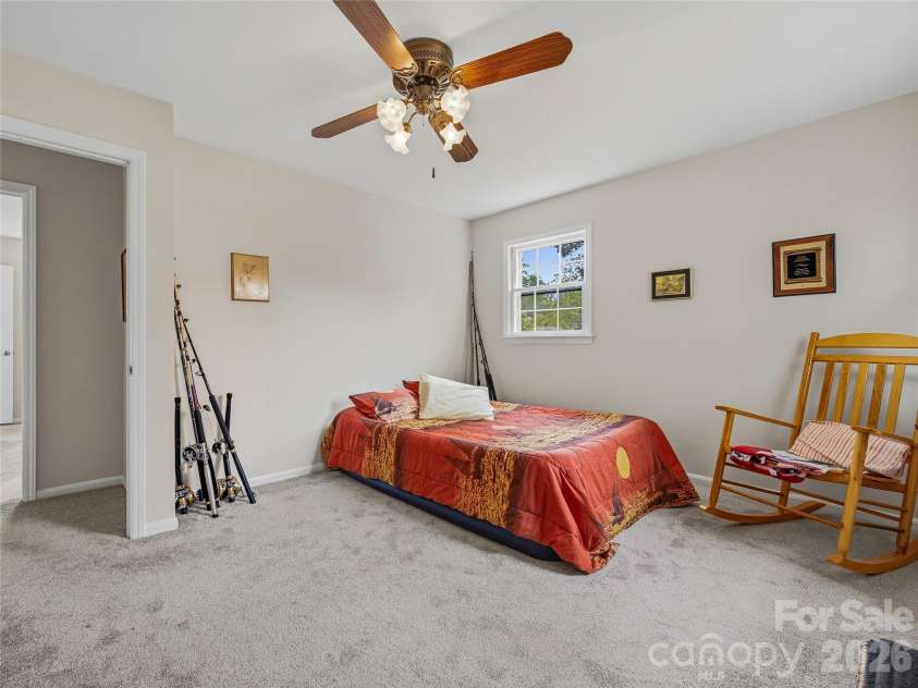 208 Applecross Lane, Hendersonville, NC 28791.  MLS# CAR4381459, YatesRealty ID 22756. 