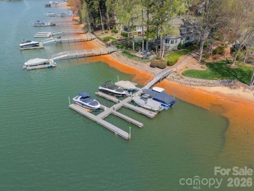 126 Patience Place Lane, Mooresville, NC 28117.  MLS# CAR4362071, YatesRealty ID 22757. Boat Slip