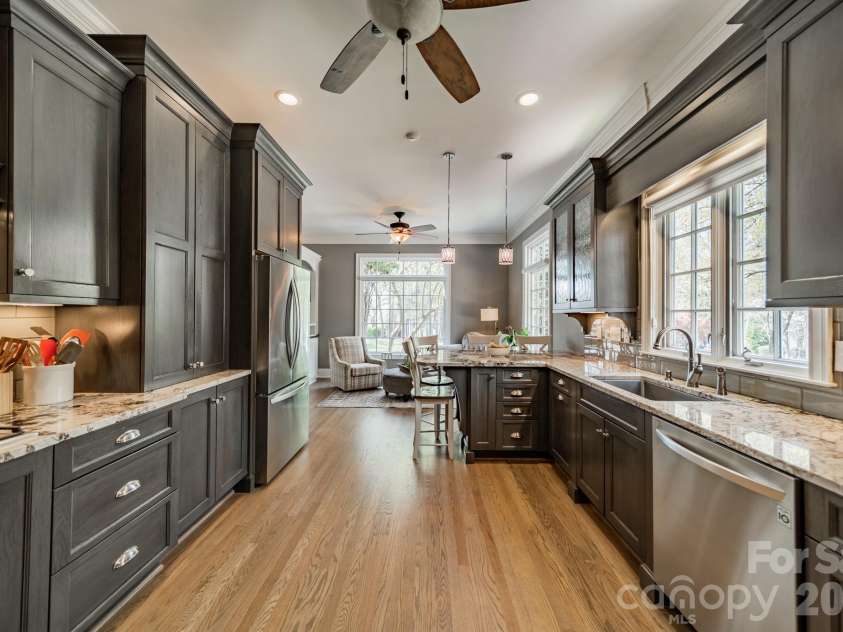 126 Patience Place Lane, Mooresville, NC 28117.  MLS# CAR4362071, YatesRealty ID 22757. Kitchen
