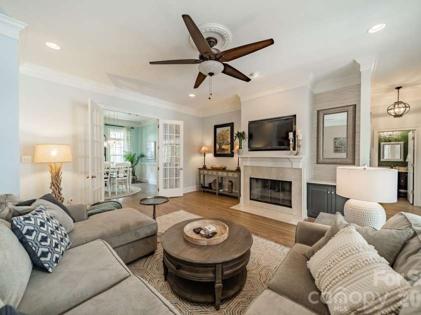 126 Patience Place Lane, Mooresville, NC 28117.  MLS# CAR4362071, YatesRealty ID 22757. Living/Family Room