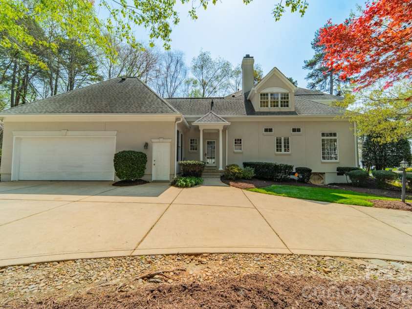 126 Patience Place Lane, Mooresville, NC 28117.  MLS# CAR4362071, YatesRealty ID 22757. Side Elevation/Garage
