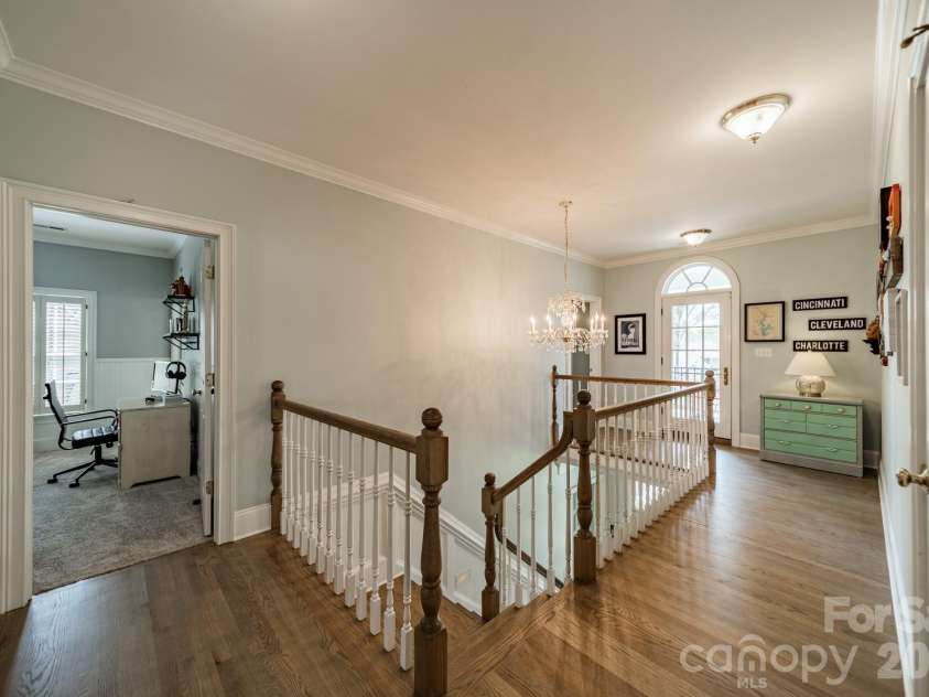 126 Patience Place Lane, Mooresville, NC 28117.  MLS# CAR4362071, YatesRealty ID 22757. Upper Foyer