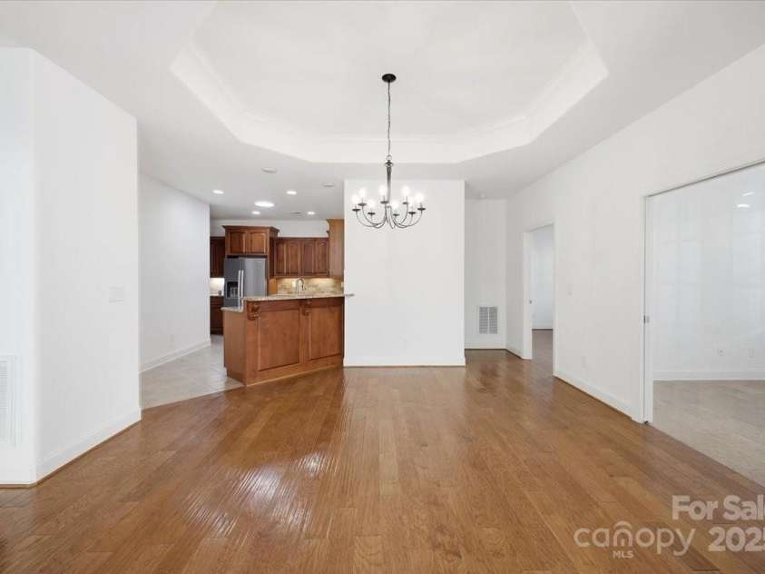 2369 Stardust Court, Denver, NC 28037.  MLS# CAR4272602, YatesRealty ID 22758. Dining Area