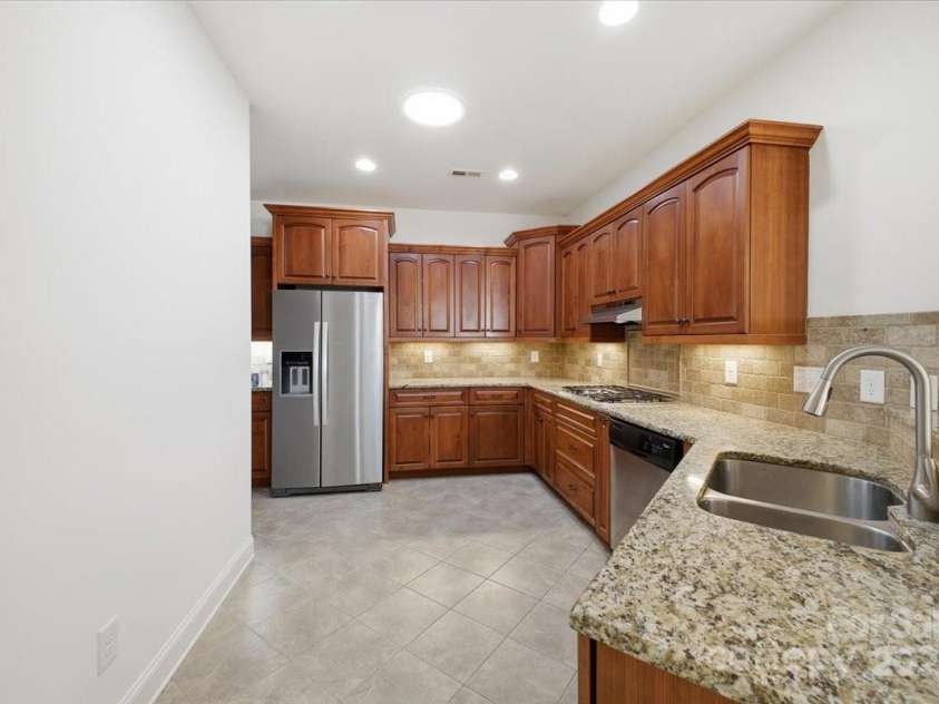 2369 Stardust Court, Denver, NC 28037.  MLS# CAR4272602, YatesRealty ID 22758. Kitchen
