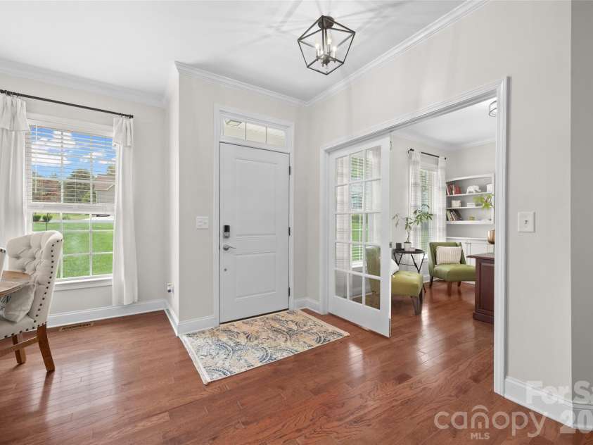 2716 Barwick Lane, Rock Hill, SC 29730.  MLS# CAR4371935, YatesRealty ID 22758. 