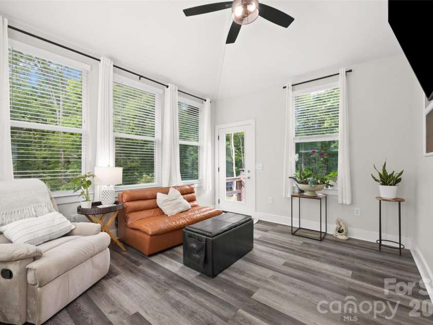 2716 Barwick Lane, Rock Hill, SC 29730.  MLS# CAR4371935, YatesRealty ID 22758. 