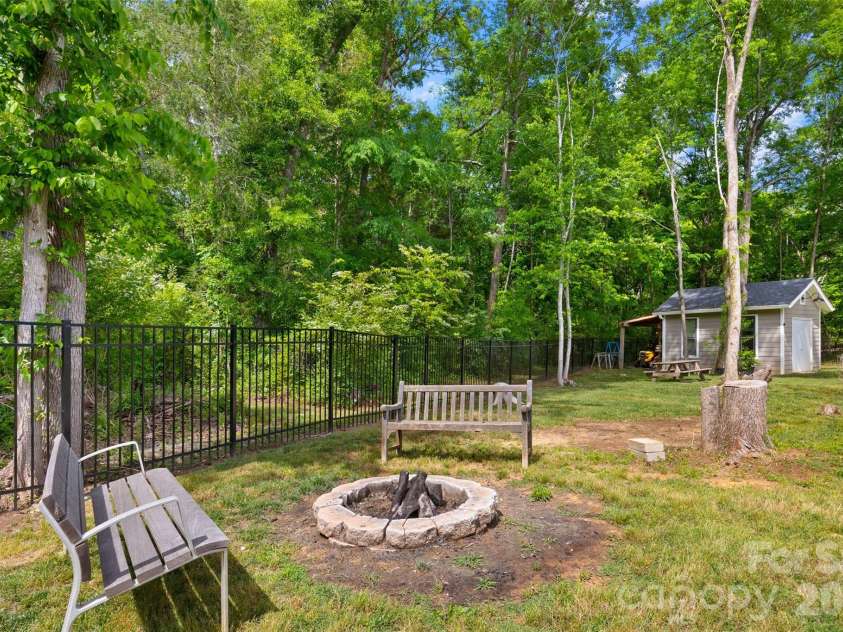 2716 Barwick Lane, Rock Hill, SC 29730.  MLS# CAR4371935, YatesRealty ID 22758. 