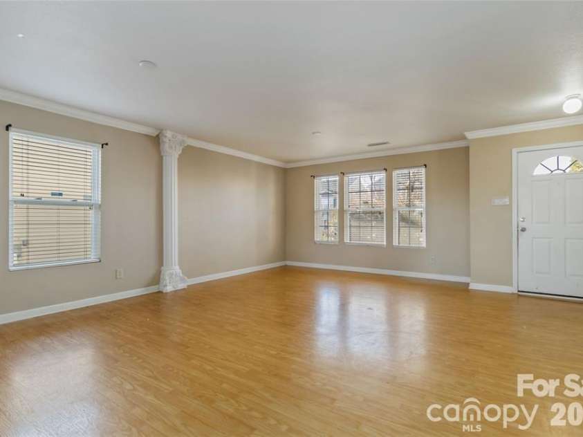420 Zander Woods Court, Mount Holly, NC 28120.  MLS# CAR4378351, YatesRealty ID 22759. 
