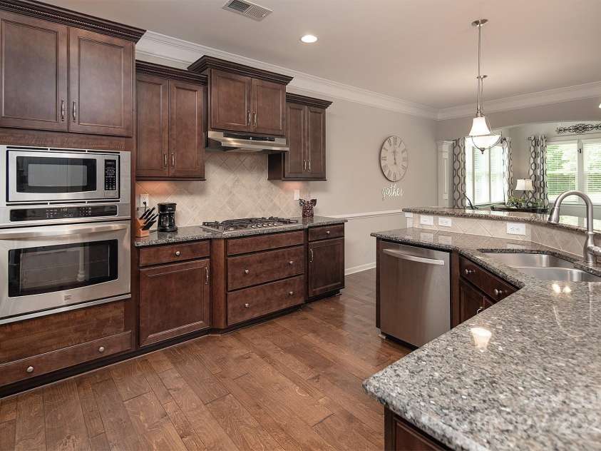 512 Rosebush Lane, Clover, SC 29710.  MLS# CAR4269216, YatesRealty ID 22759. 