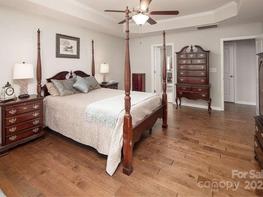 512 Rosebush Lane, Clover, SC 29710.  MLS# CAR4269216, YatesRealty ID 22759. 