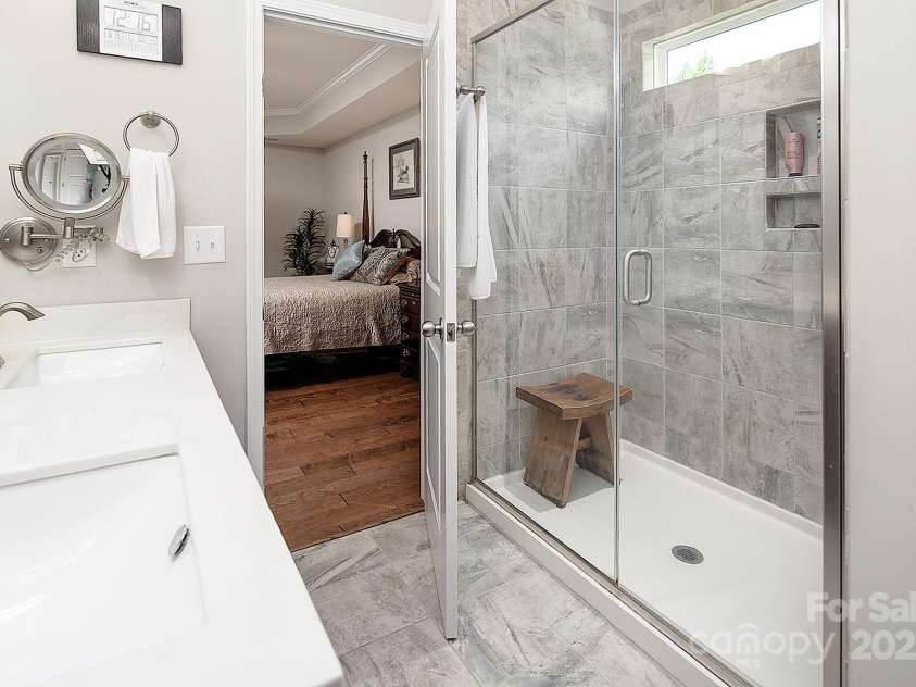 512 Rosebush Lane, Clover, SC 29710.  MLS# CAR4269216, YatesRealty ID 22759. 