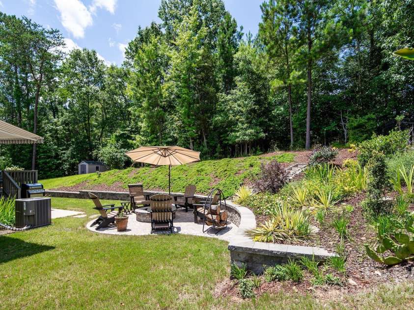 512 Rosebush Lane, Clover, SC 29710.  MLS# CAR4269216, YatesRealty ID 22759. 