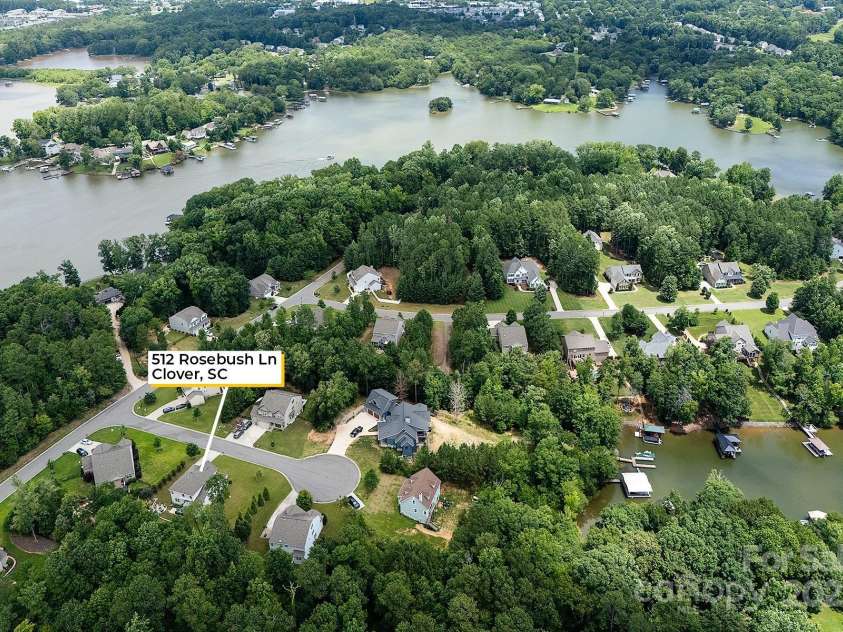 512 Rosebush Lane, Clover, SC 29710.  MLS# CAR4269216, YatesRealty ID 22759. 