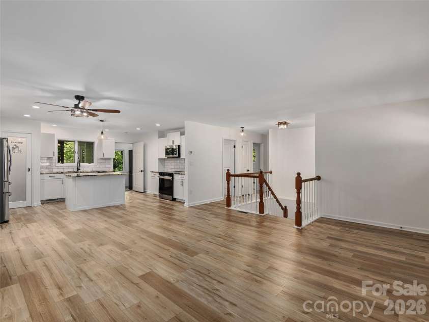 209 Ivy Hill Road, Hendersonville, NC 28792.  MLS# CAR4376204, YatesRealty ID 22760. Open Floor Plan