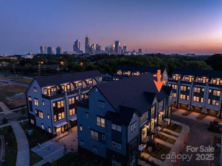 1312 Walter Taylor Way, Charlotte, NC 28206.  MLS# CAR4207731, YatesRealty ID 22762. 