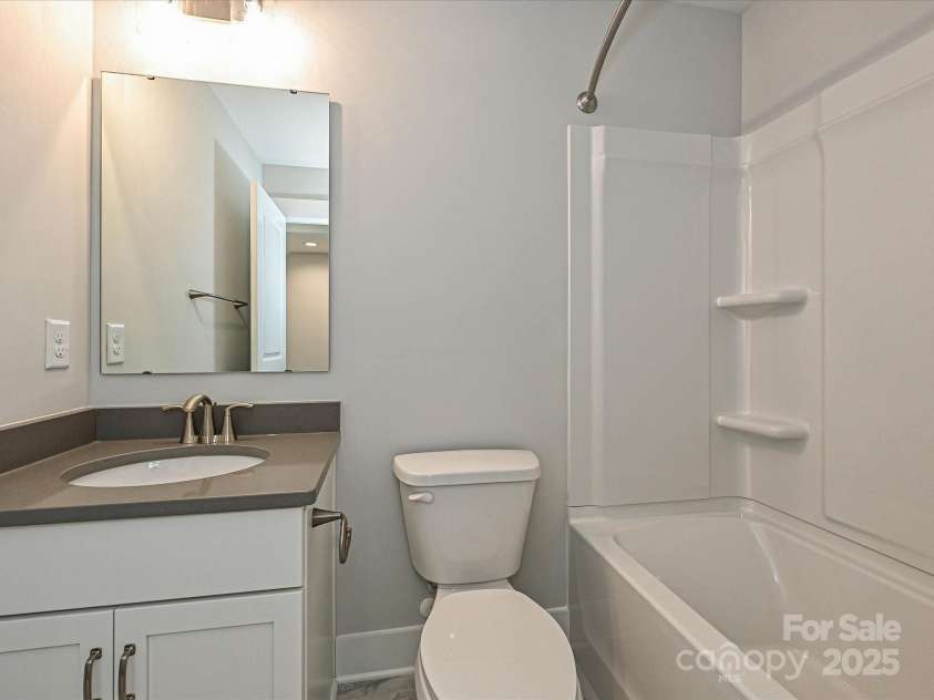 1312 Walter Taylor Way, Charlotte, NC 28206.  MLS# CAR4207731, YatesRealty ID 22762. Bath 2