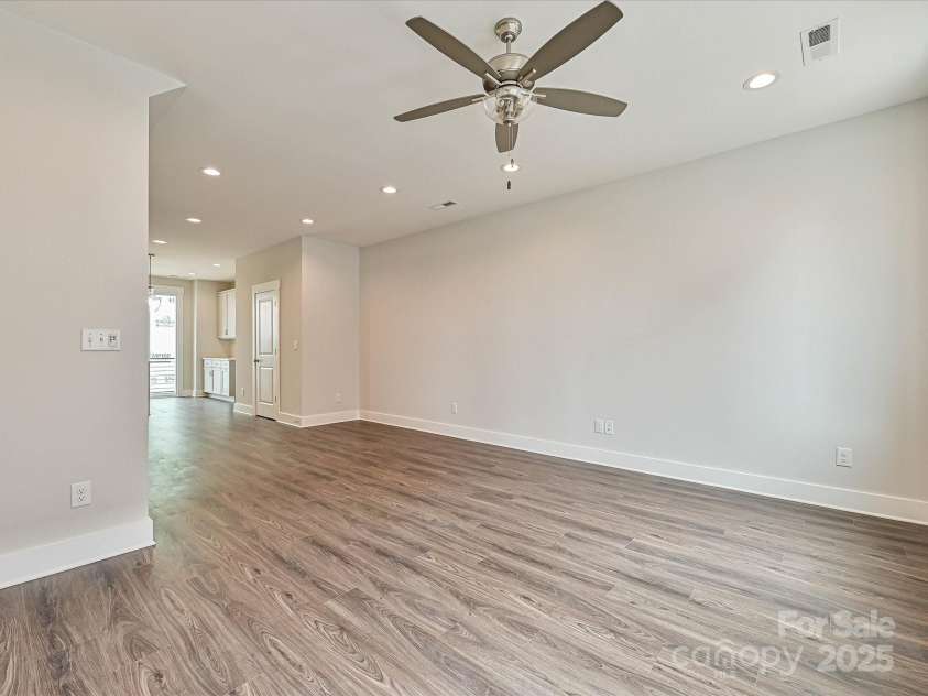 1312 Walter Taylor Way, Charlotte, NC 28206.  MLS# CAR4207731, YatesRealty ID 22762. Living/Dining/Kitchen