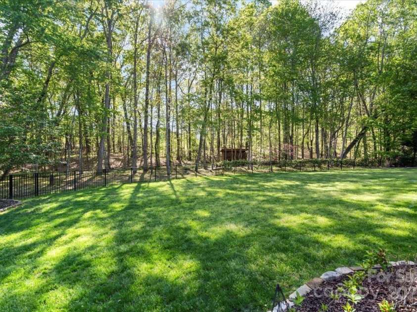 1614 Shimron Lane, Waxhaw, NC 28173.  MLS# CAR4238288, YatesRealty ID 22764. 