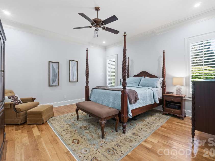 20609 Queensdale Drive, Cornelius, NC 28031.  MLS# CAR4364337, YatesRealty ID 22764. 
