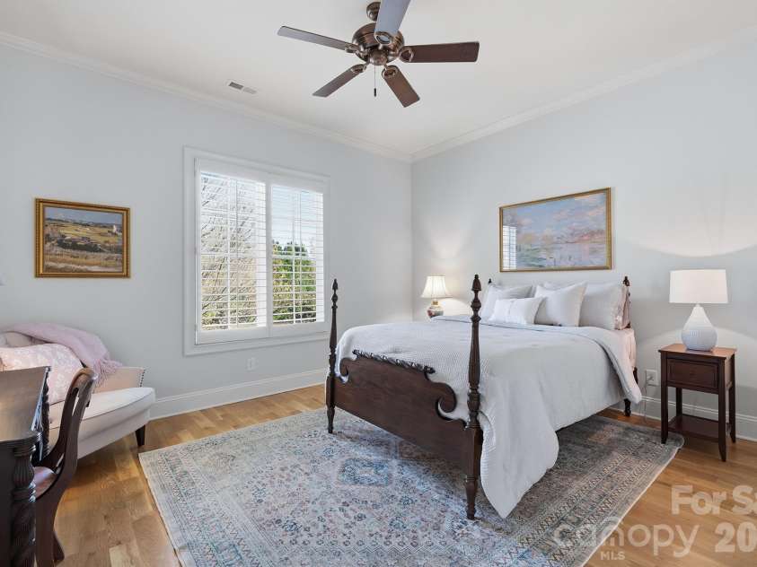 20609 Queensdale Drive, Cornelius, NC 28031.  MLS# CAR4364337, YatesRealty ID 22764. 