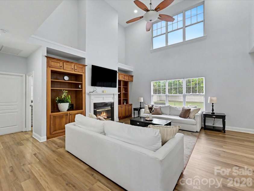 8007 Magna Lane, Indian Trail, NC 28079.  MLS# CAR4379280, YatesRealty ID 22765. Great Room