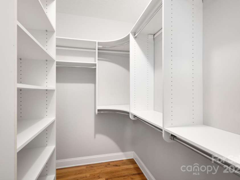 17 Bohemian Lane, Asheville, NC 28805.  MLS# CAR4293074, YatesRealty ID 22766. Well Appointed Walk-in Closet 