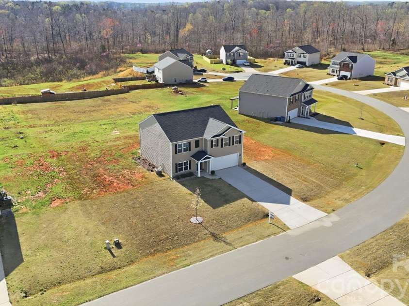 221 Culloden Drive, Mocksville, NC 27028.  MLS# CAR4356138, YatesRealty ID 22766. 