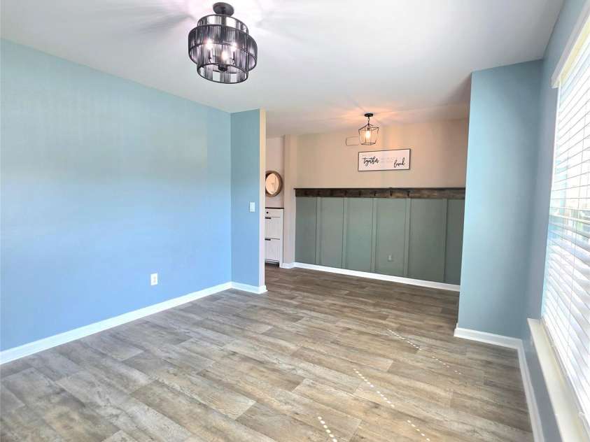 221 Culloden Drive, Mocksville, NC 27028.  MLS# CAR4356138, YatesRealty ID 22766. 