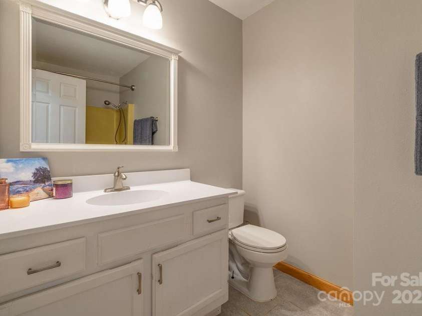 1 Spring Hill Drive, Hendersonville, NC 28792.  MLS# CAR4247945, YatesRealty ID 22767. 2nd Full Bath on main level
