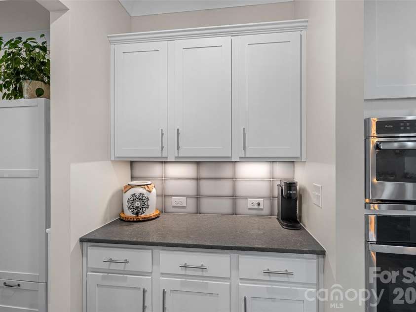 13319 Mcguffy Drive, Huntersville, NC 28078.  MLS# CAR4371807, YatesRealty ID 22767. 