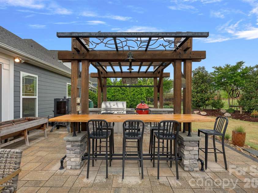 13319 Mcguffy Drive, Huntersville, NC 28078.  MLS# CAR4371807, YatesRealty ID 22767. 