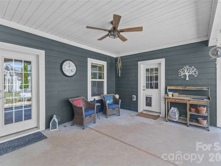 2760 Keady Mill Loop, Kannapolis, NC 28081.  MLS# CAR4371836, YatesRealty ID 22768. 