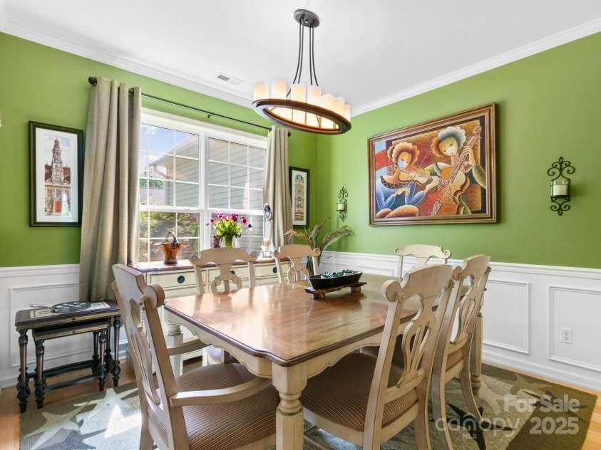 10 Summer Meadow Road, Arden, NC 28704.  MLS# CAR4254504, YatesRealty ID 22770. 