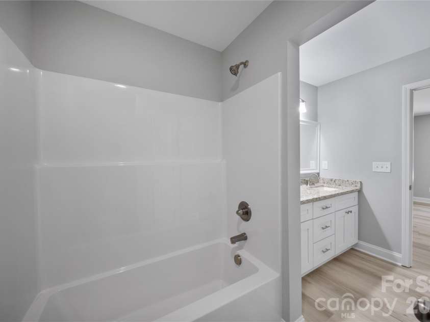 301 9th Street, Kannapolis, NC 28081.  MLS# CAR4381033, YatesRealty ID 22770. 