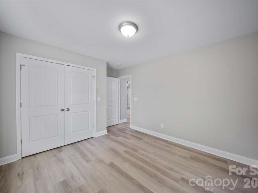 301 9th Street, Kannapolis, NC 28081.  MLS# CAR4381033, YatesRealty ID 22770. 