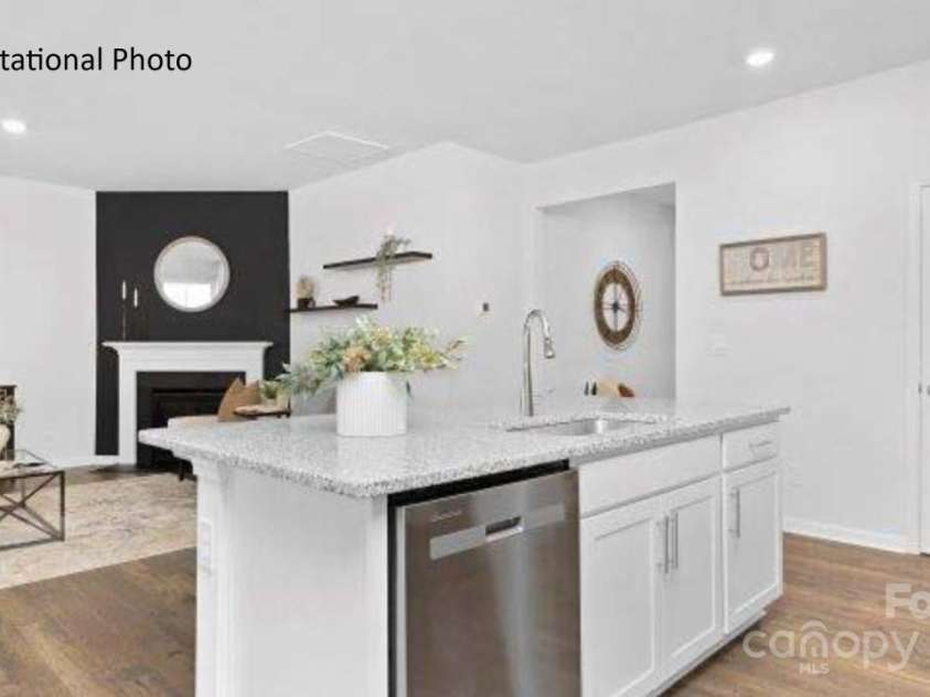 130 Parker Claire Lane, Kings Mountain, NC 28086.  MLS# CAR4260021, YatesRealty ID 22771. 