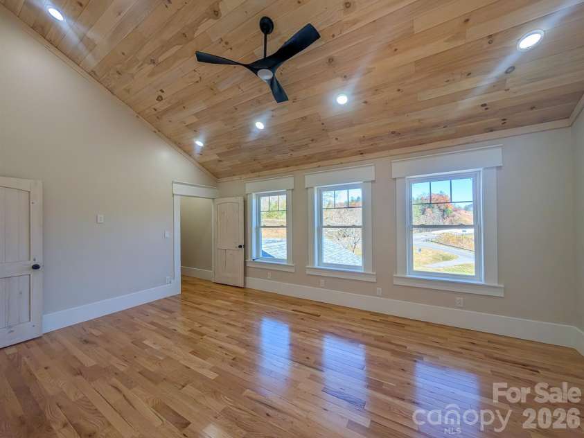 7854 US Highway 19E None, Burnsville, NC 28714.  MLS# CAR4382617, YatesRealty ID 22772. 