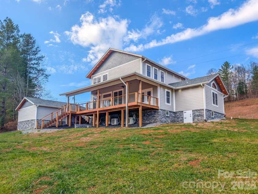 7854 US Highway 19E None, Burnsville, NC 28714.  MLS# CAR4382617, YatesRealty ID 22772. 