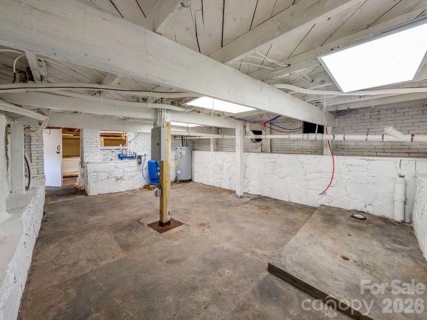 7854 US Highway 19E None, Burnsville, NC 28714.  MLS# CAR4382617, YatesRealty ID 22772. 