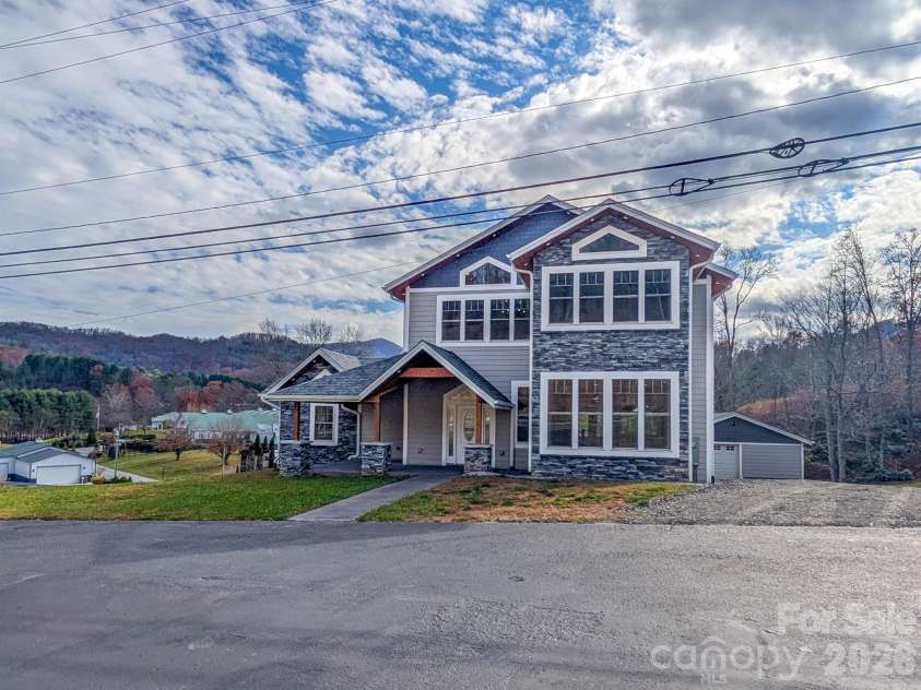7854 US Highway 19E None, Burnsville, NC 28714.  MLS# CAR4382617, YatesRealty ID 22772. 